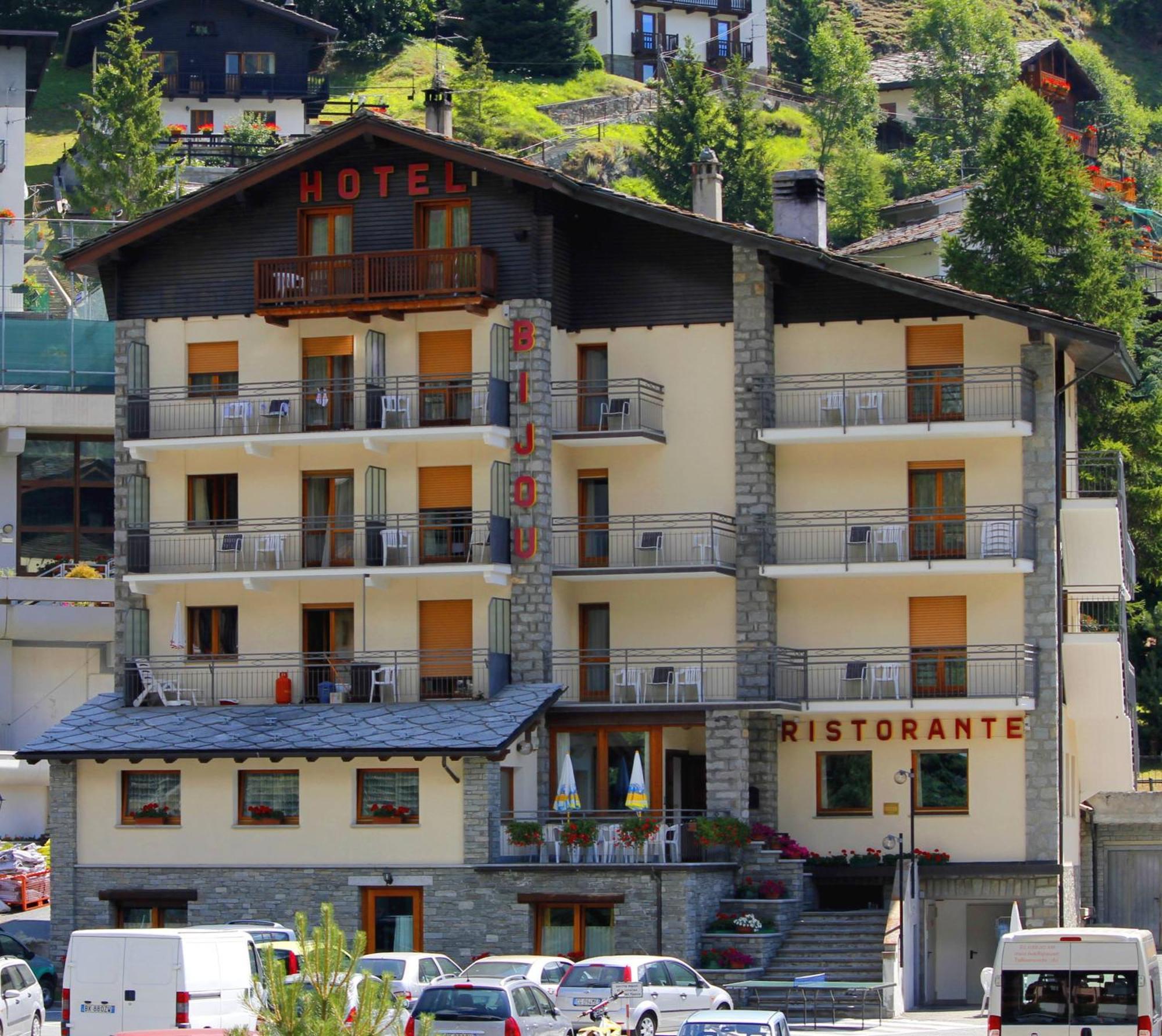 Hotel Bijou Valtournenche Exterior photo